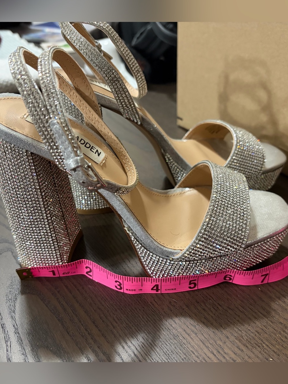 Steve Madden Silver Rhinestone Platform Heels Size 6M - Picture 8 of 9